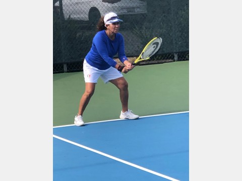 Left photo of tennis players