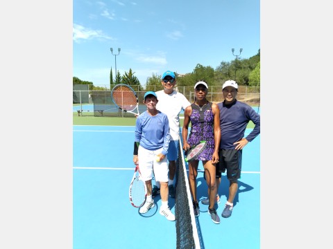 Right photo of tennis players